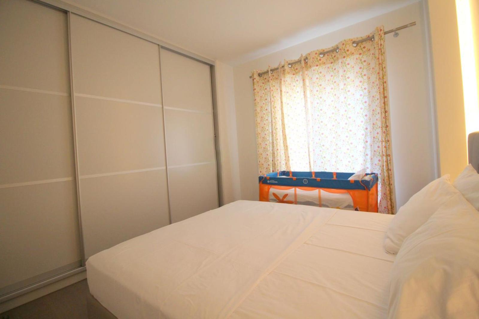 Kristi Apartments Sarandë エクステリア 写真