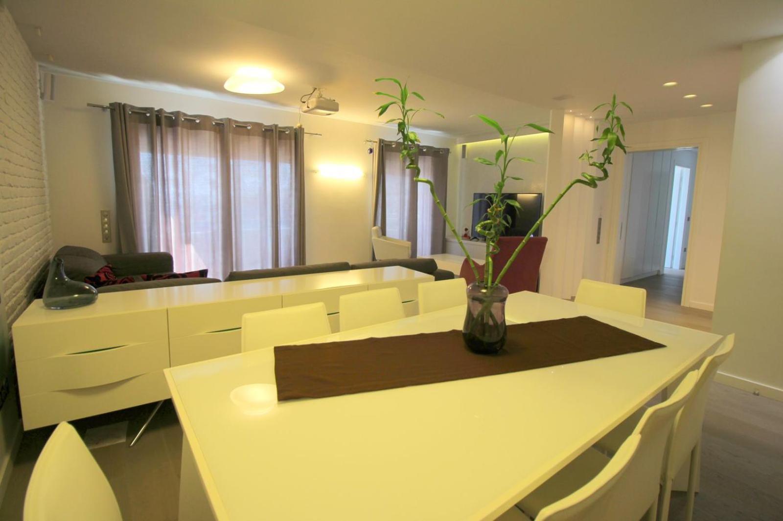 Kristi Apartments Sarandë エクステリア 写真